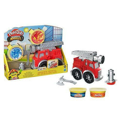 Play-Doh Wheels Fire Engine Playset net wt 4oz